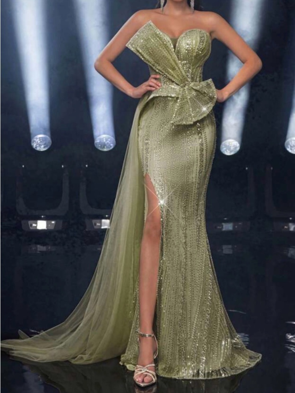 Elegant Green Evening Gown